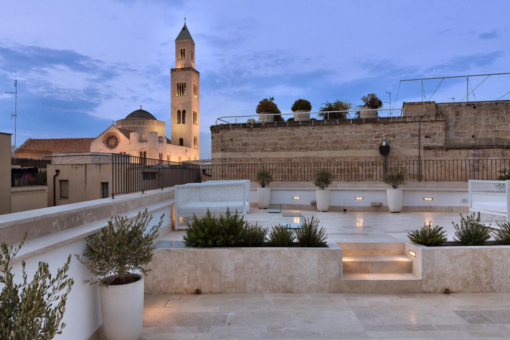 Palazzo Calo Aparthotel Bari Exterior photo